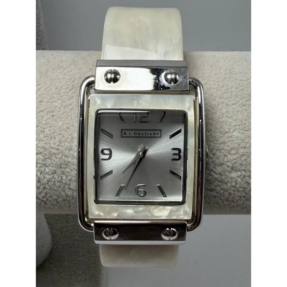 R.J. Graziano RJG134L Ladies Cuff Bangle Watch New Battery 31MM 6